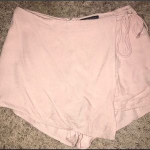SOLD Kendall and kylie skort